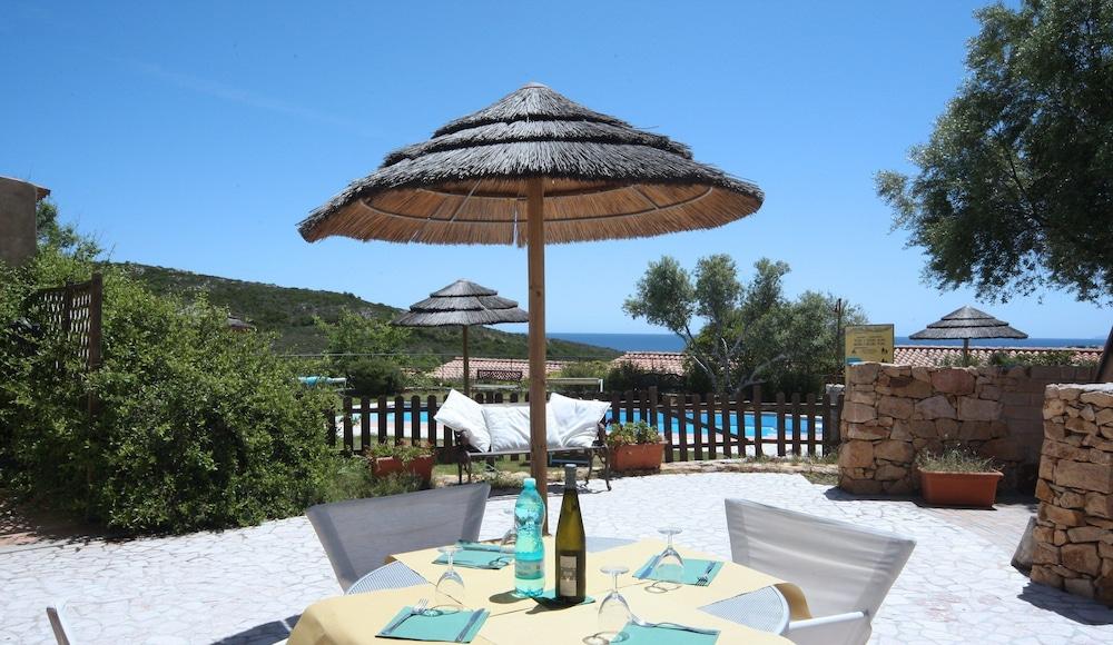 Residence Baia Salinedda Capo Coda Cavallo Exterior foto