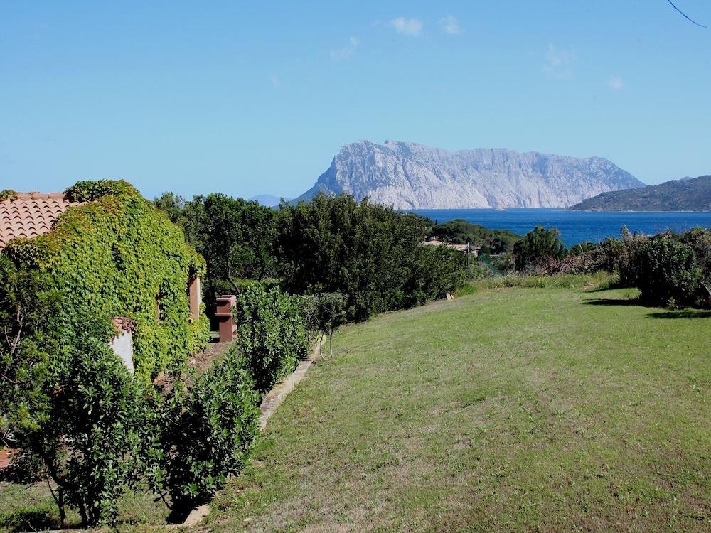 Residence Baia Salinedda Capo Coda Cavallo Exterior foto
