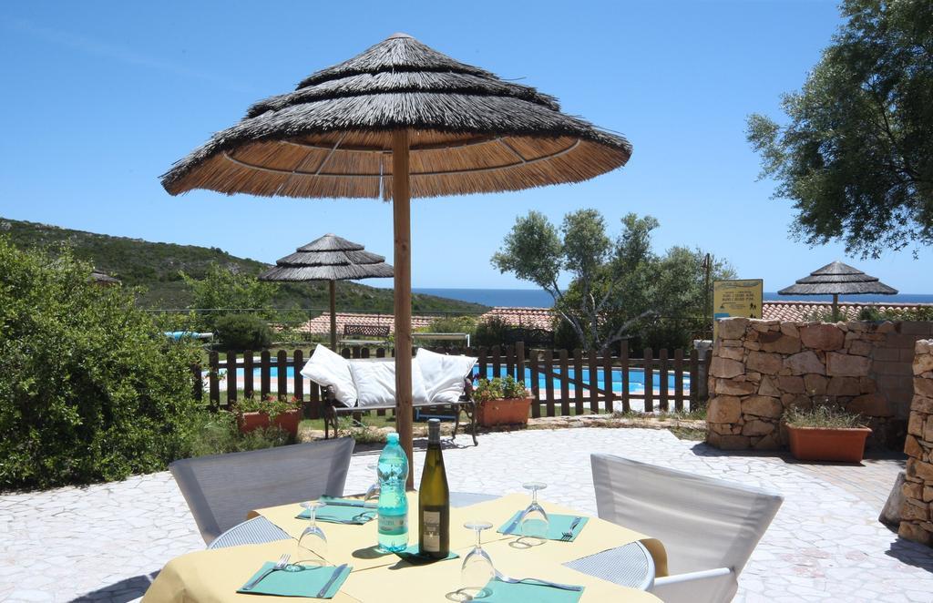 Residence Baia Salinedda Capo Coda Cavallo Exterior foto