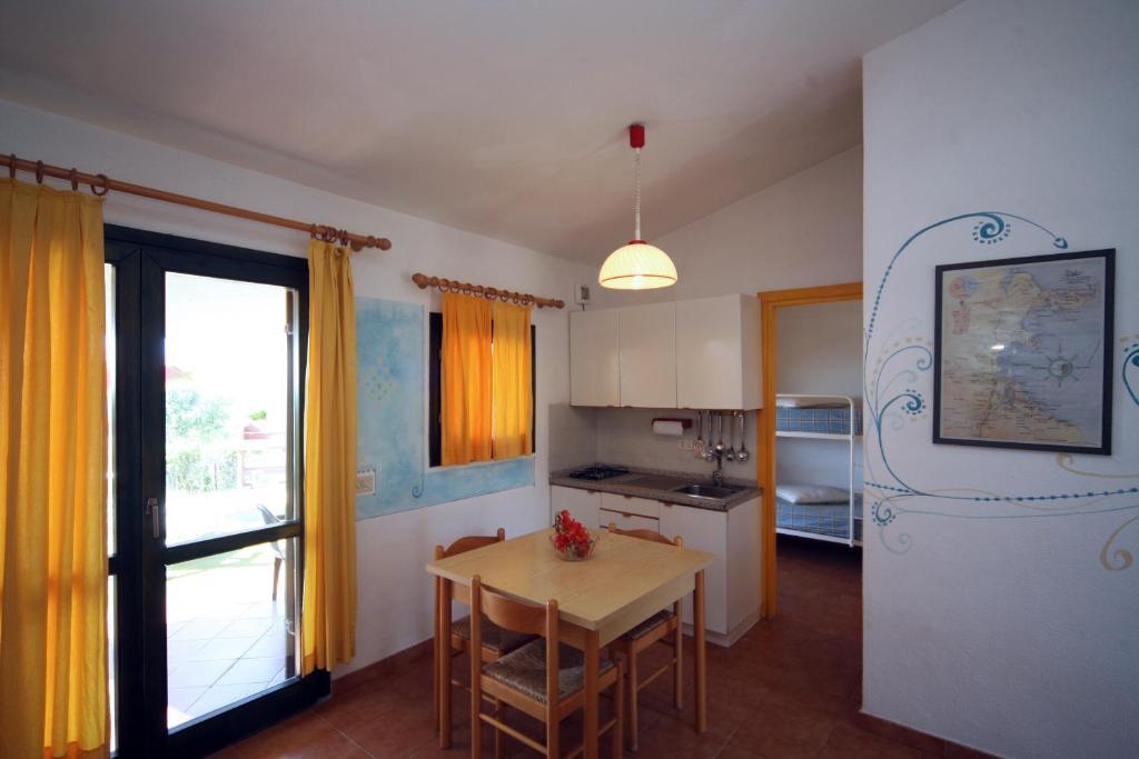 Residence Baia Salinedda Capo Coda Cavallo Habitación foto