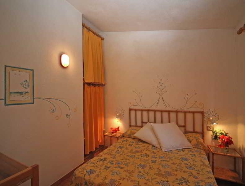 Residence Baia Salinedda Capo Coda Cavallo Exterior foto